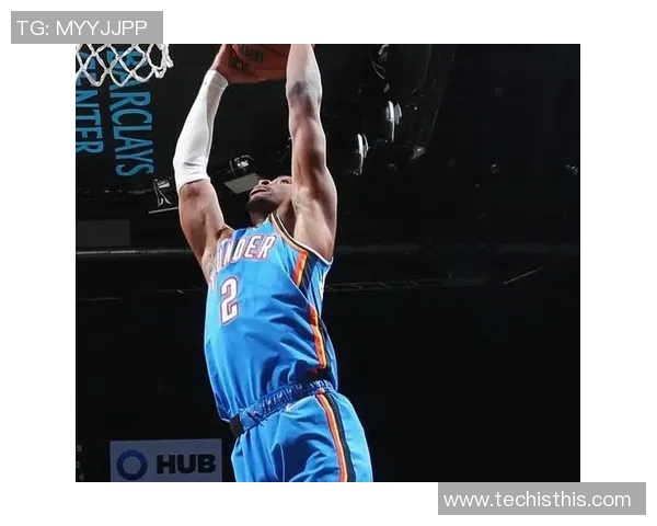 贾雷斯沃克的崛起之路：从篮球新星到未来的联盟巨星